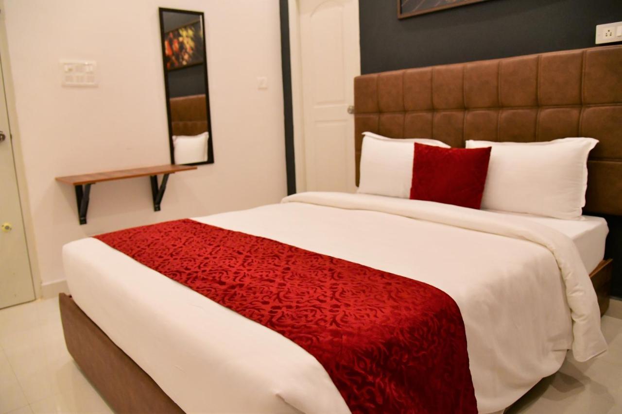 Xcel Luxury Hotel Apartments-Home Living Redefined Mysore Buitenkant foto