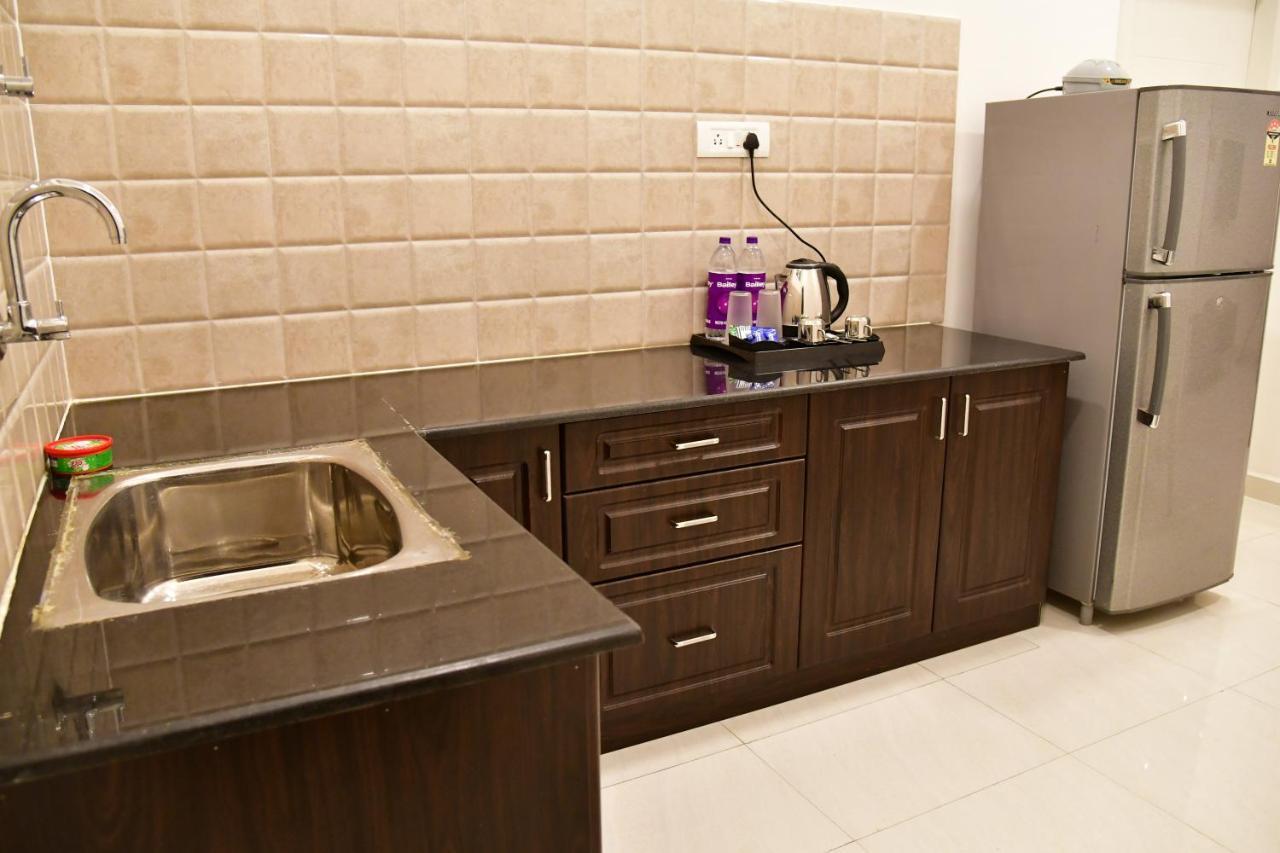 Xcel Luxury Hotel Apartments-Home Living Redefined Mysore Buitenkant foto