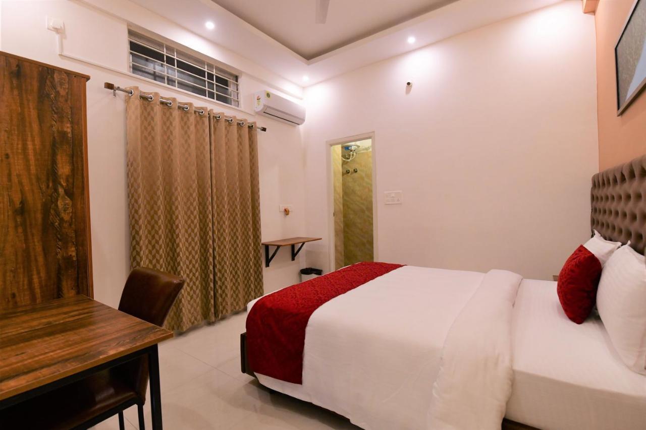 Xcel Luxury Hotel Apartments-Home Living Redefined Mysore Buitenkant foto