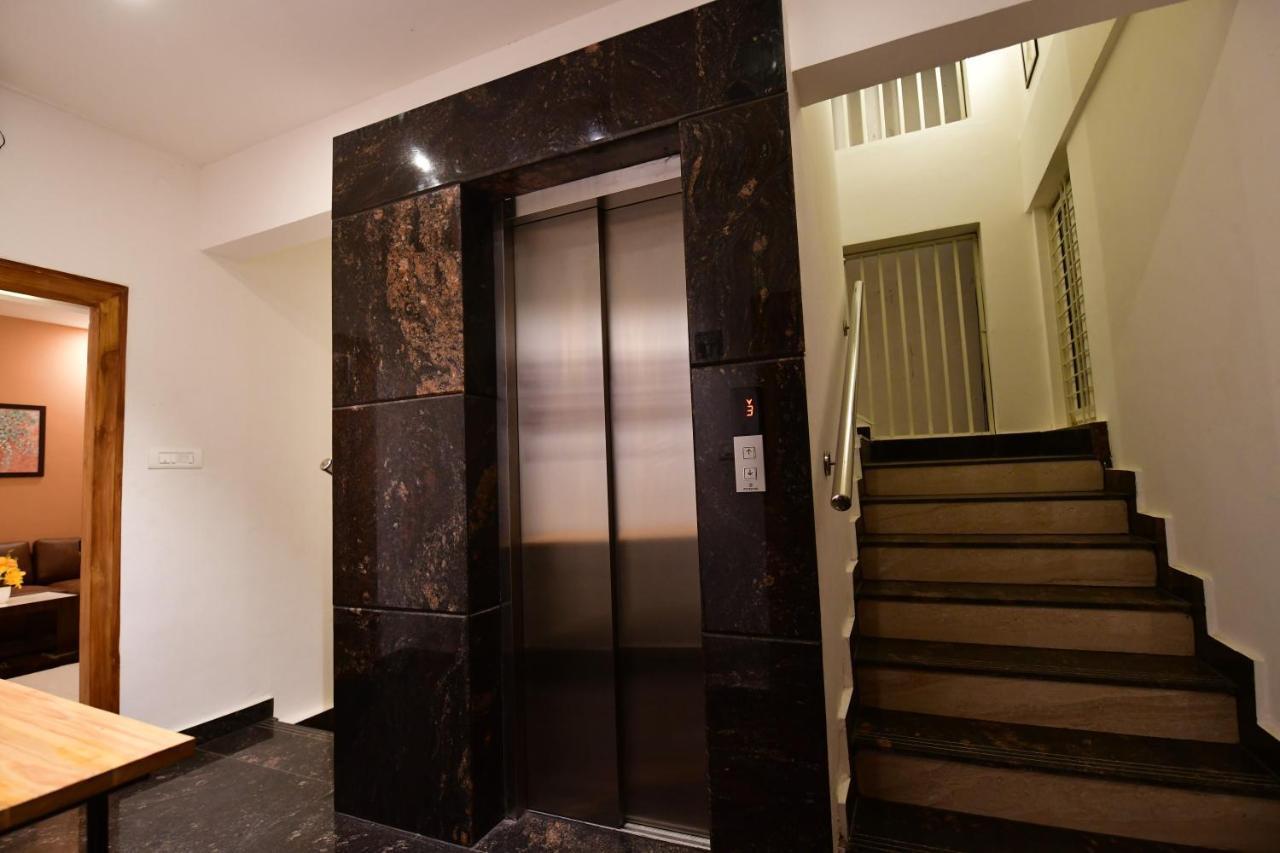 Xcel Luxury Hotel Apartments-Home Living Redefined Mysore Buitenkant foto